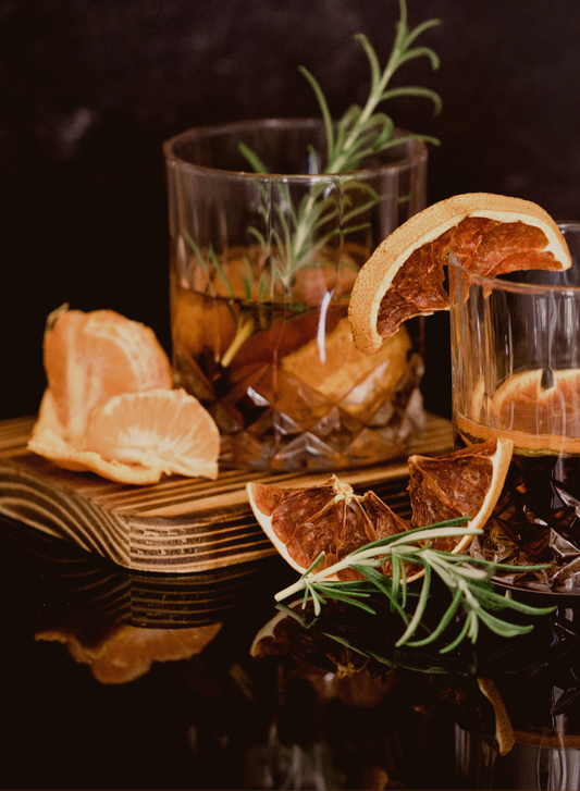 🍹Sip, Savor, Celebrate: End-of-Summer Cocktail Parties & Why Dried Fruit Garnishes Are the Secret Ingredient