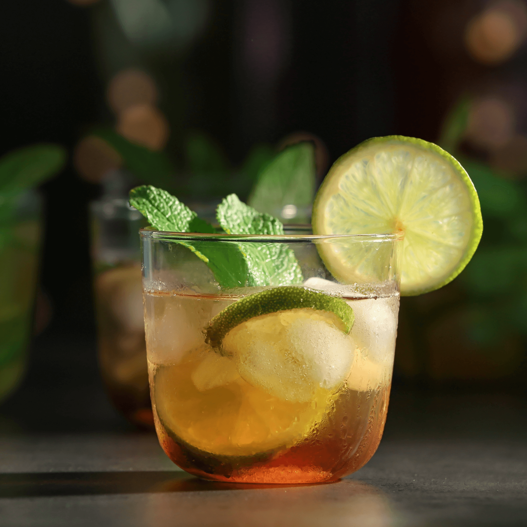 4 oz farm-fresh mint leaves for beverages, plates, and herbal infusions
